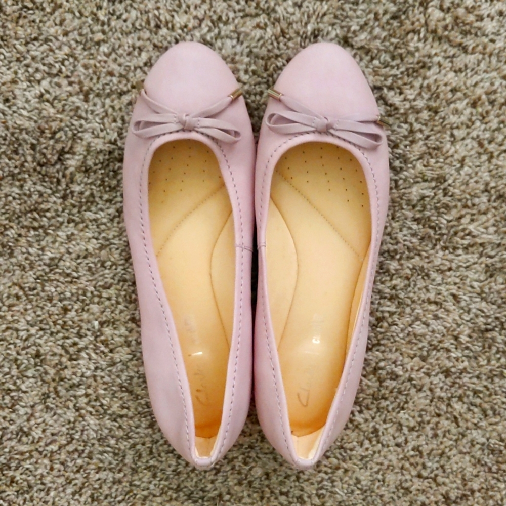 NWT Clark's cushion plus lavender comfortable flats
